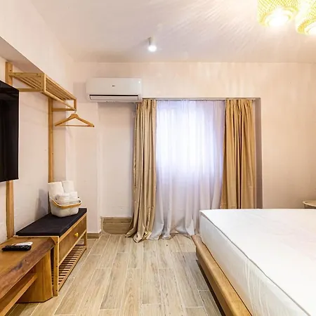 Dhermi's Icon Big 1br Ap 1